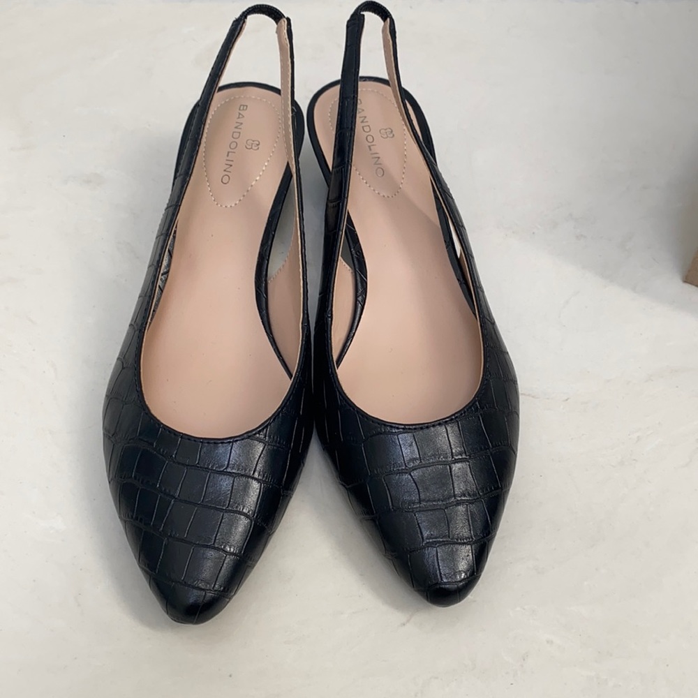 Bandolino Wedged Sling Back.